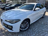 Alfa Romeo Giulia Super 2,2 D 132 Kw Leder Kamera Led Pdc - Alfa Romeo Giulia in München