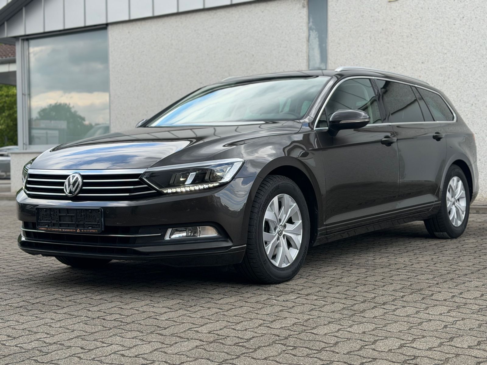 VW Passat Variant BMT/S&amp;S -S.Heft-Massage-ACC-Navi-