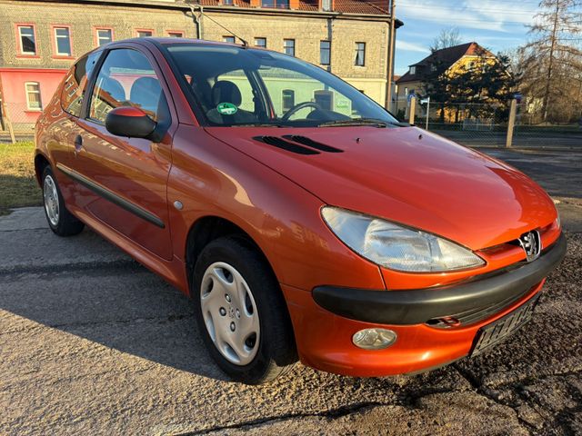 Peugeot 206 Grand Filou Cool***TüV 03/2026***Klima