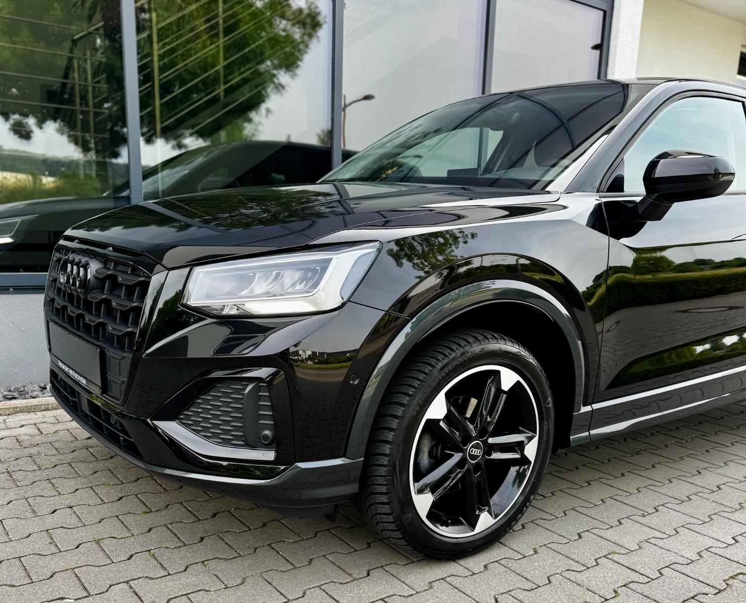 Audi Q2 35 TFSI*WENIG-KM*AUTOM*AUDI GARANTIE*LED*NAV*