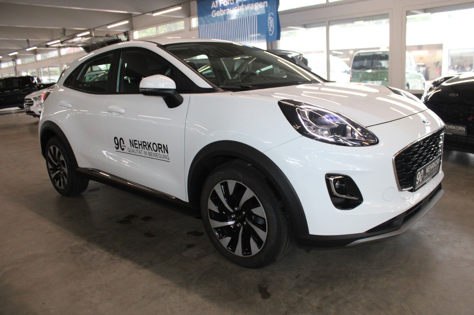 Fahrzeugabbildung Ford Puma MHEV Titanium LED NAVI WinterPaket CAM