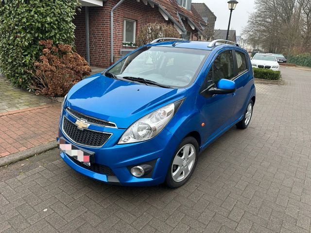 Chevrolet Spark LT, Tüv und Inspektion Frisch, Scheckheft