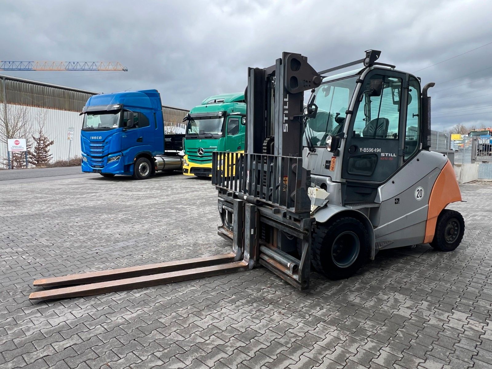 Fahrzeugabbildung Still RX70-80 / Duplex: 4.70m! / Zinkenversteller / SS