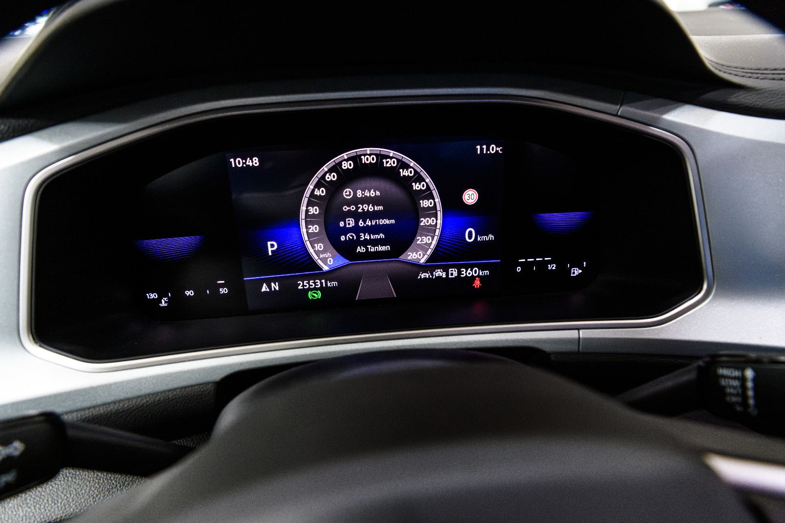 Fahrzeugabbildung Volkswagen T-Roc Goal+LED+AHK+GJR+NAVI+SHZ+AHK+ACC+