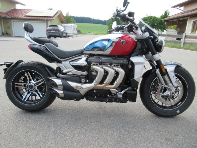 Triumph Rocket3 GT, Chrom, mit Tageszulassung