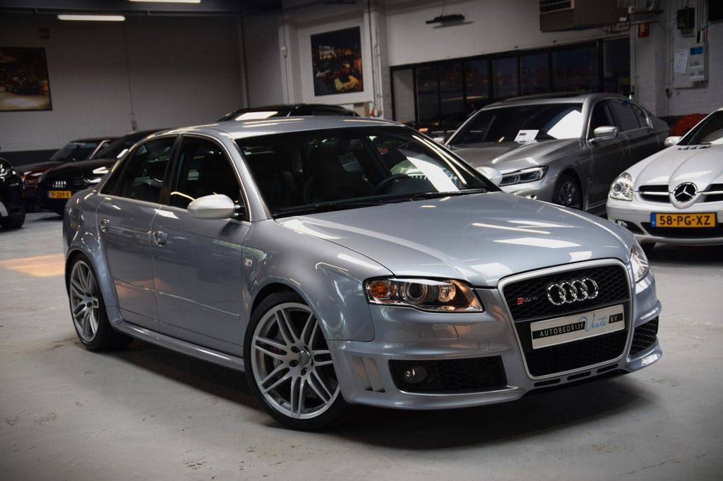 Audi RS4