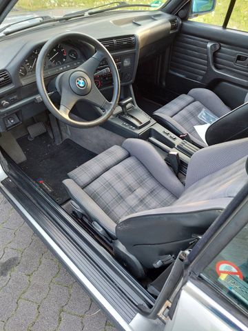 BMW  318 E30 Cabrio