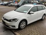 Volkswagen Golf VII 1.5 TSI Variant Highline*NAVI*AHK*ACC*