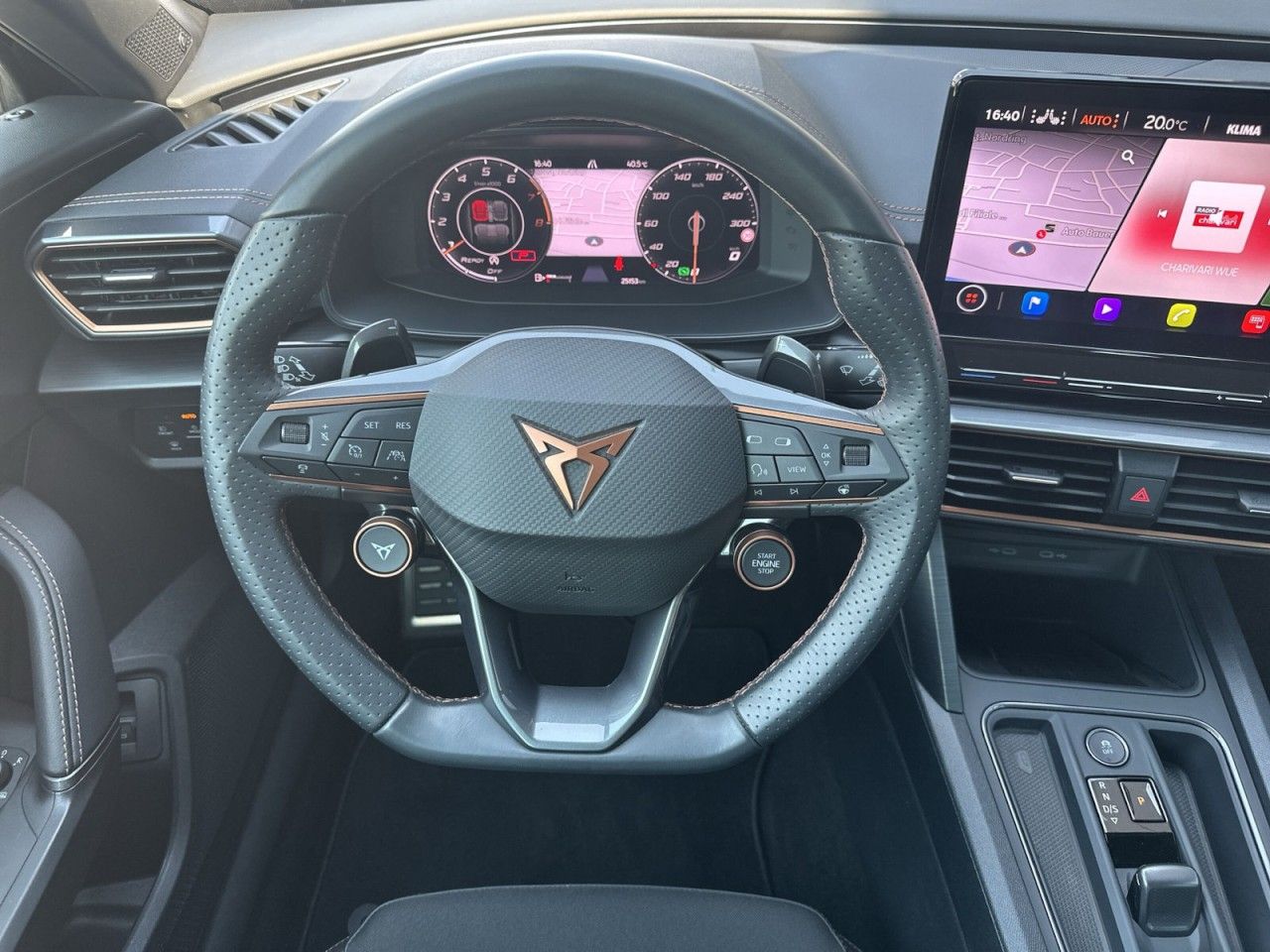 Fahrzeugabbildung CUPRA Formentor VZ 2.0TSI 4Drive 310PS DSG+*AHK*Beats* - mit KI generiert/bearbeitet