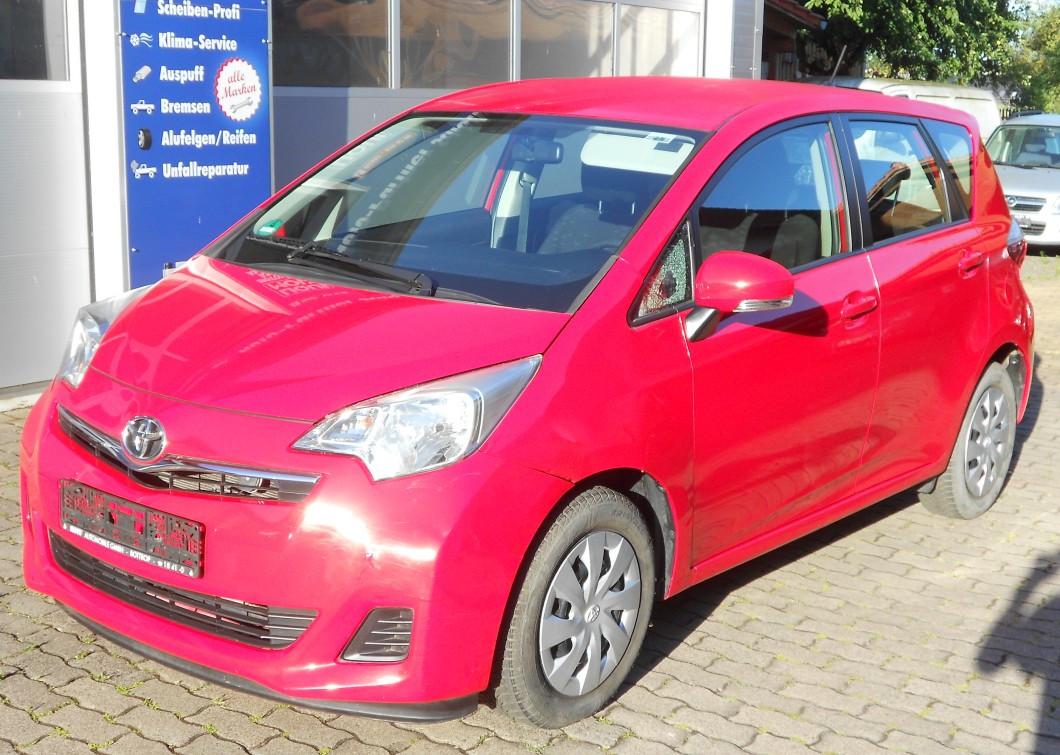 Toyota Verso-S Cool