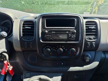 Renault Trafic - 8