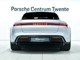 Porsche Taycan 4 Cross Turismo - graue Porsche Taycan