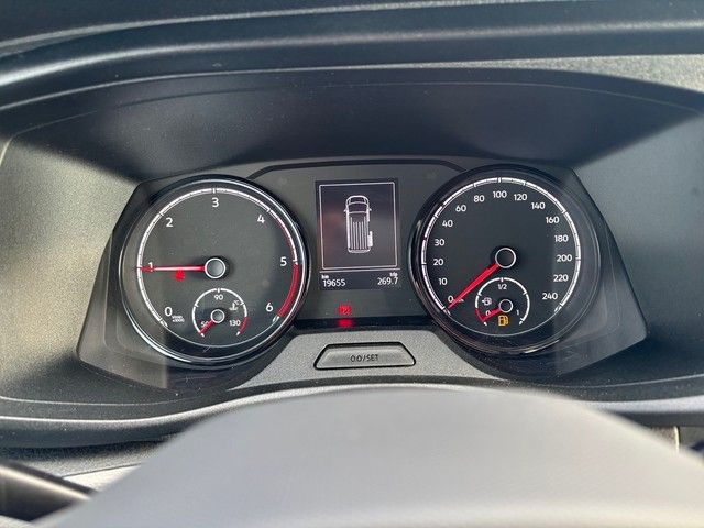Fahrzeugabbildung Volkswagen T6.1 Transporter Kasten 2.0TDI  EcoProfi AHK+DAB