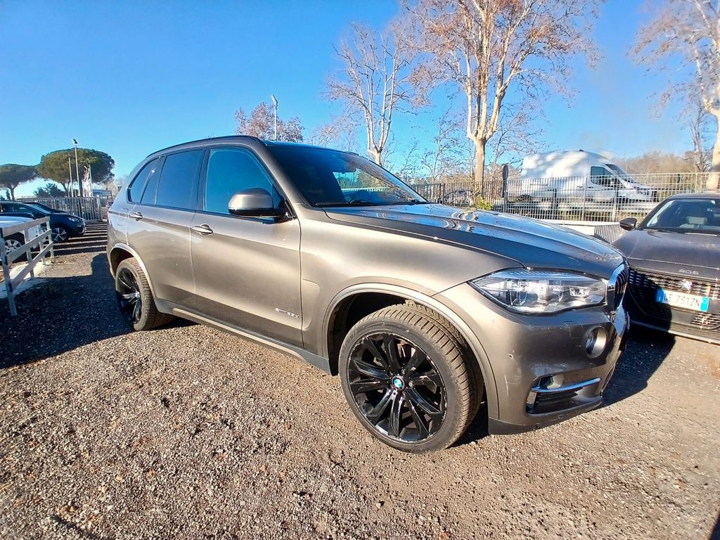 Image of BMW X5