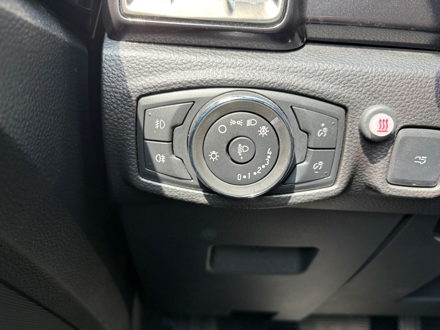 Fahrzeugabbildung Ford Ranger Wildtrak Doppelkabine 4x4 LED AHK Kamera