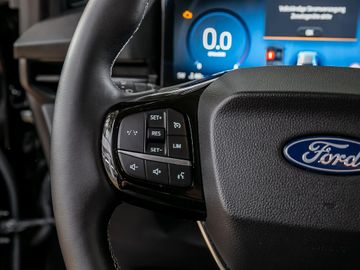 Ford Puma 1.0 Titanium Assistentpaket Kamera Navi LED
