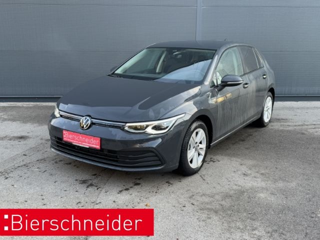 Volkswagen Golf 8 1.5 TSI Life LED NAVI ACC KLIMA PDC SHZ