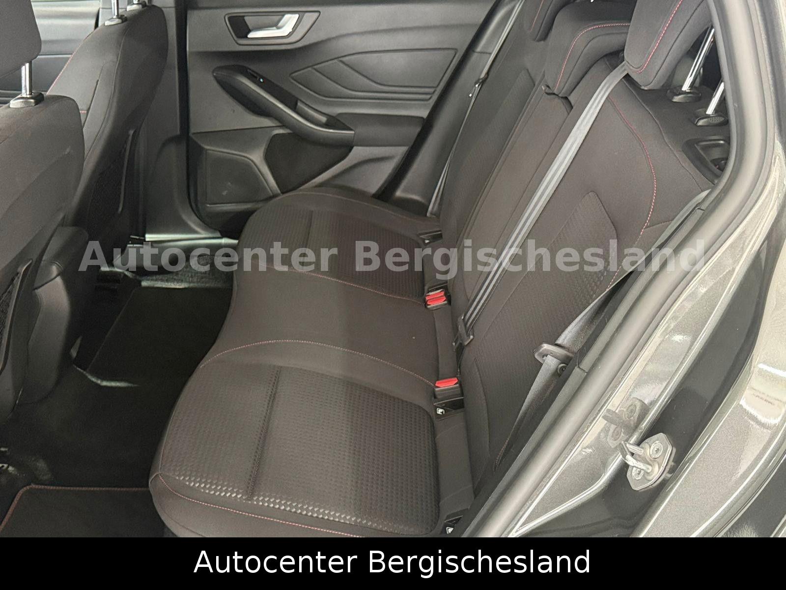 Ford Focus Turnier ST-Line X, миниатюра 22