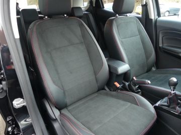 Fahrzeugabbildung Ford EcoSport ST-Line *Garantie bis 11/2027
