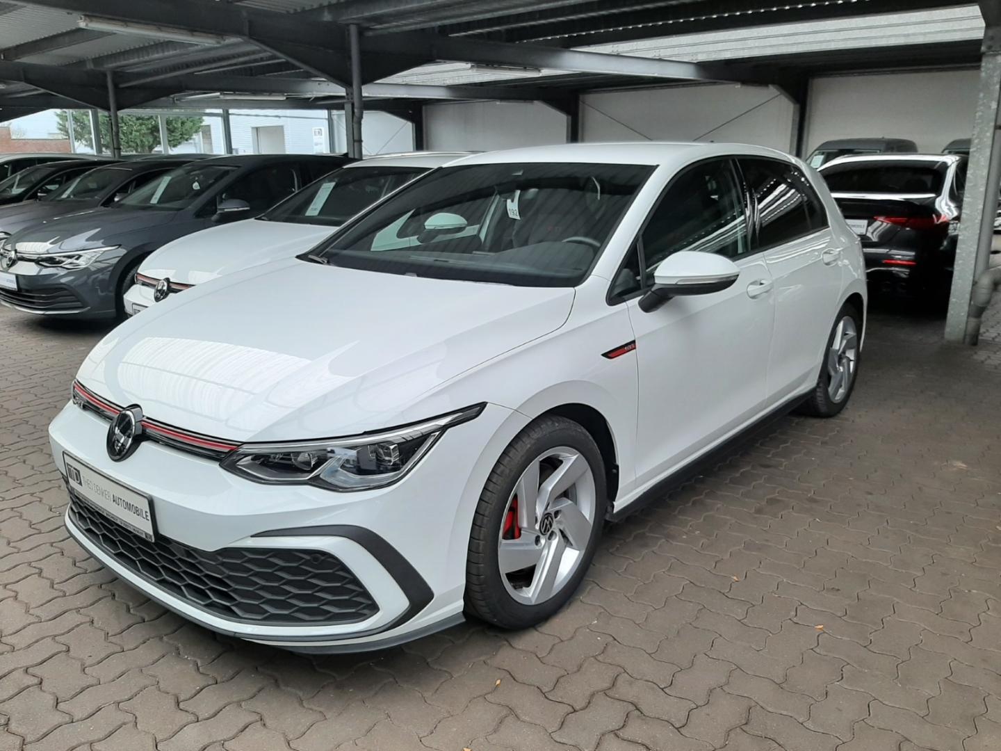 Volkswagen Golf VIII GTI DSG ACC AHK App Connect