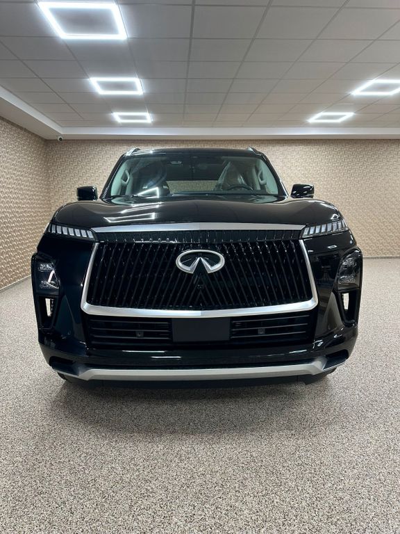 Infiniti QX80