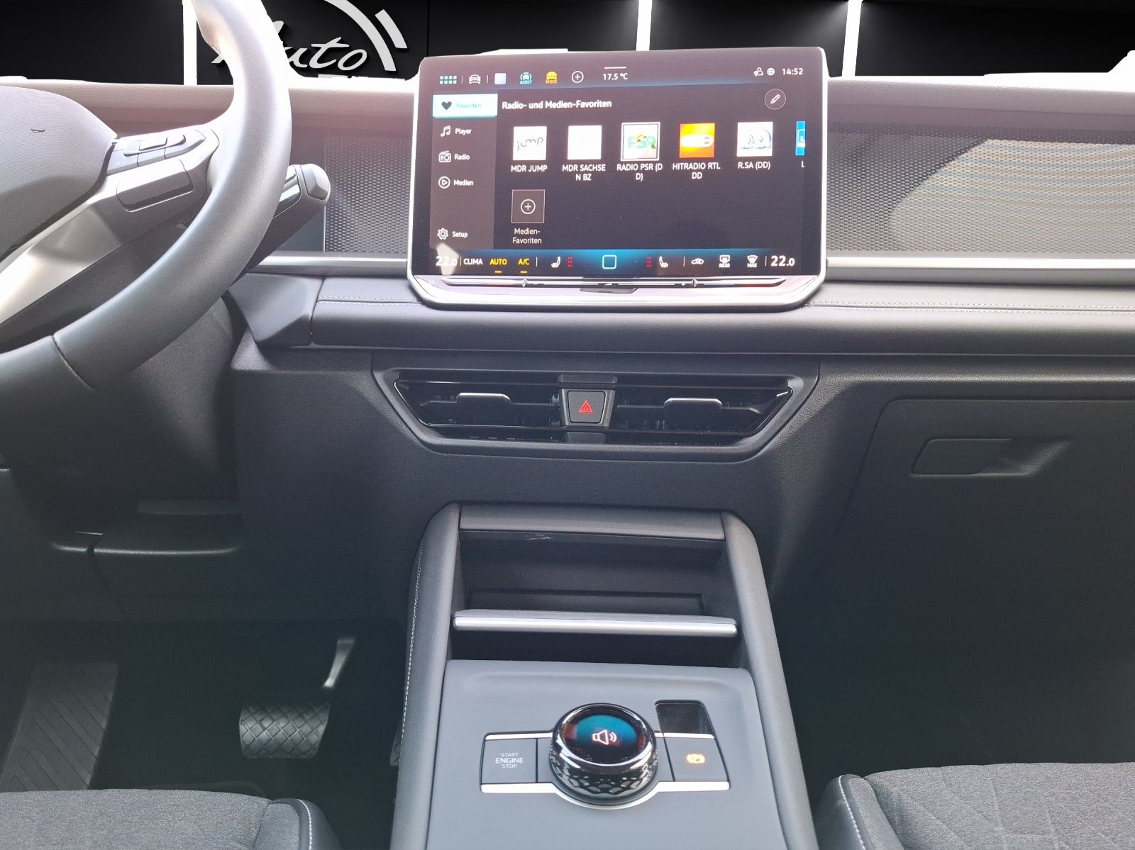 Fahrzeugabbildung Volkswagen Tayron eTSI Life DSG LED AHK Navi AID ACC RFK SH
