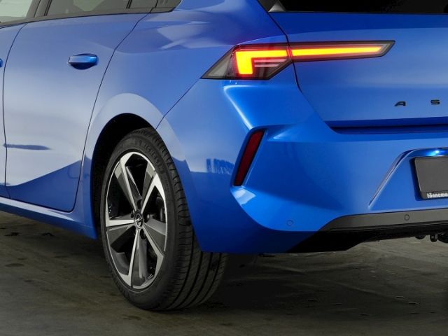 Astra L LIM GS AT+AHK+LED+360 GRAD KAMERA+SITZ-/