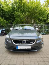 Volvo V40 D2 R-Design, AHK, Kurvenlicht - Volvo V40 aus 2013
