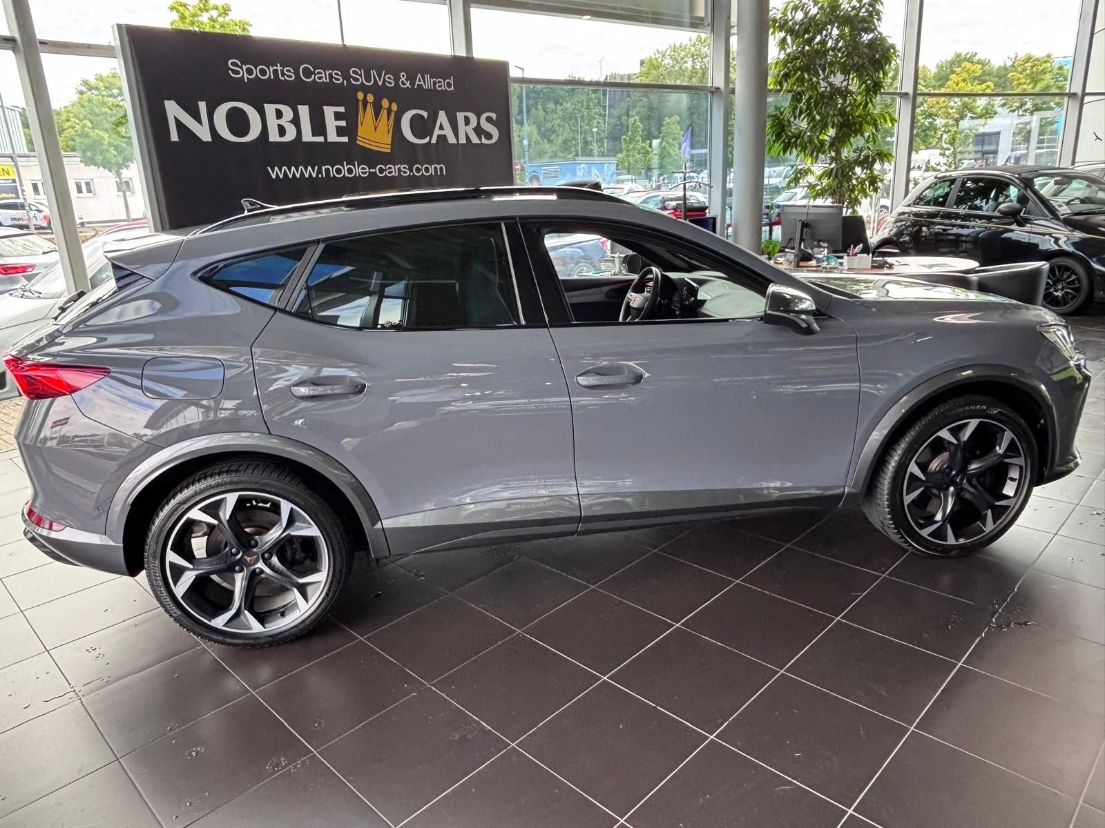 Fahrzeugabbildung CUPRA Formentor VZ  e-Hybrid LED NAVI ALU