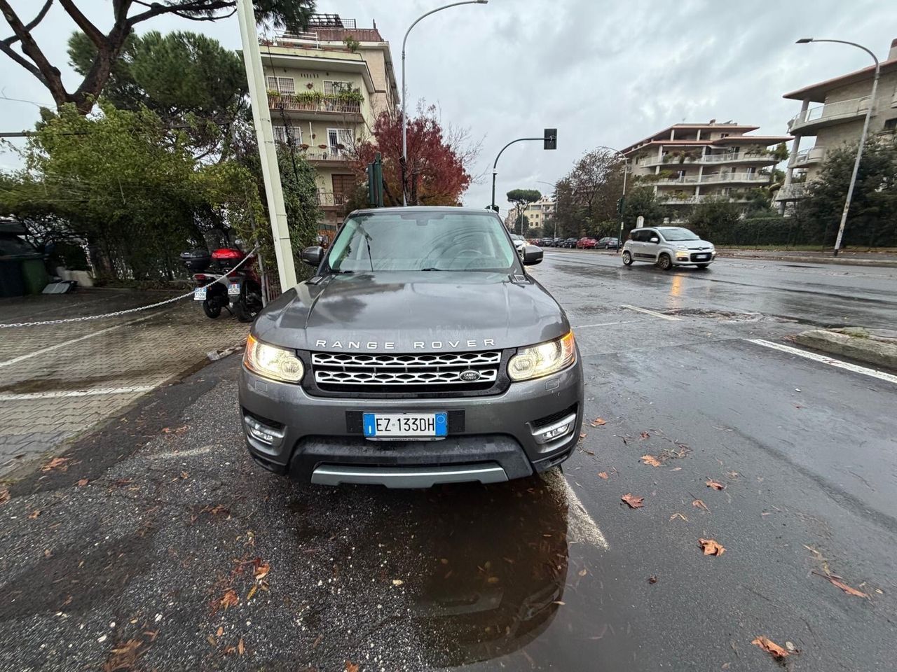 Land-Rover Range Rover Sport - 1