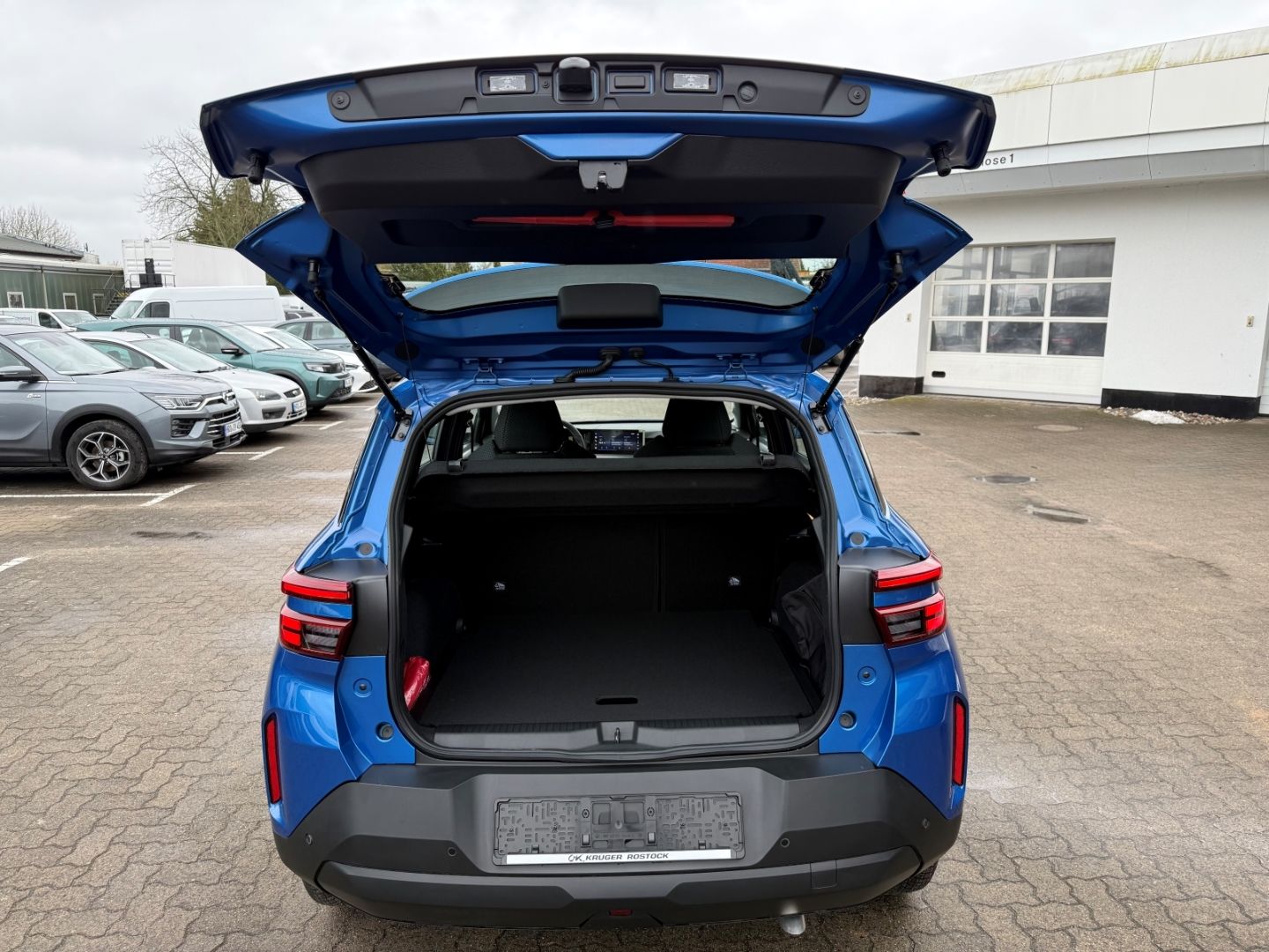 Fahrzeugabbildung Opel Frontera Edition 1.2 SHZ+LHZ+Kamera+Allwetter