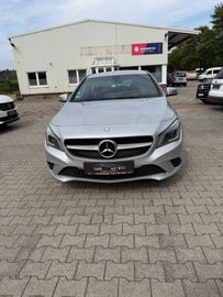 Mercedes CLA Shooting Brake - 2
