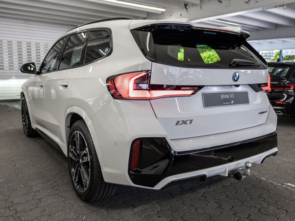 BMW iX1 - Bild 7