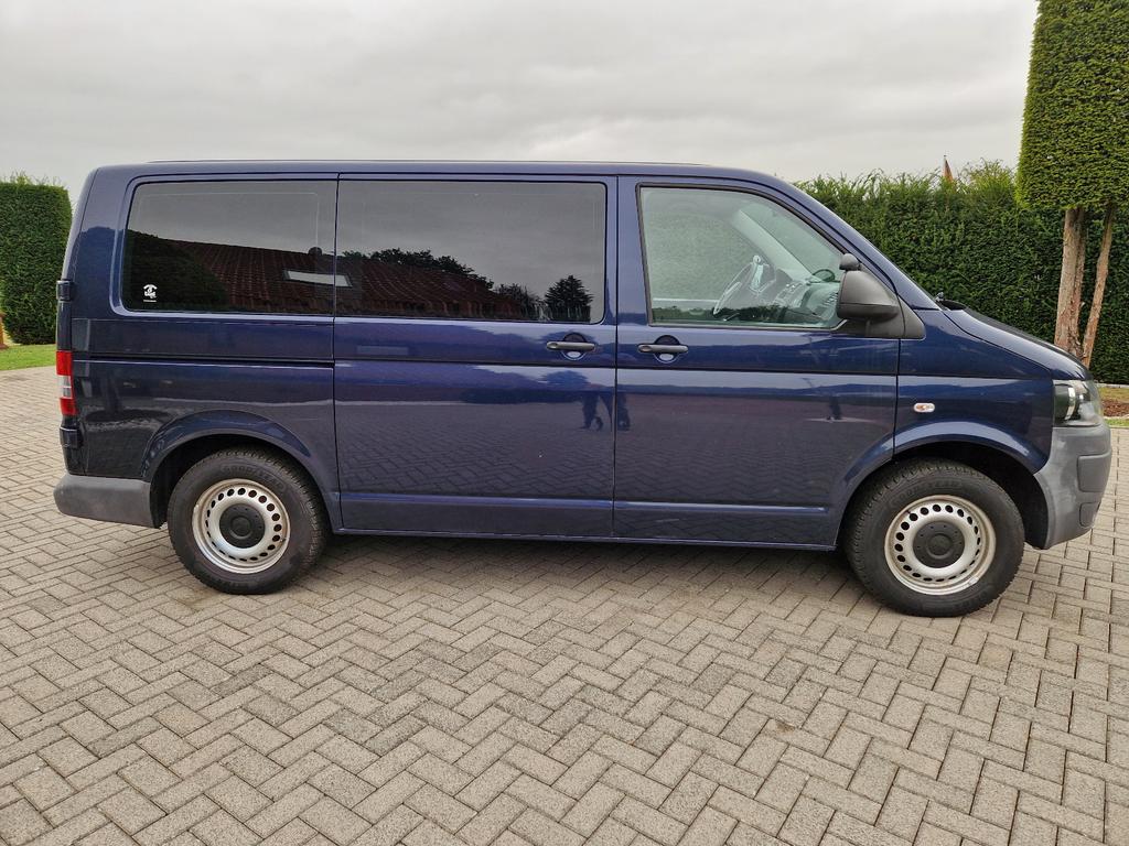Volkswagen T5 Caravelle
