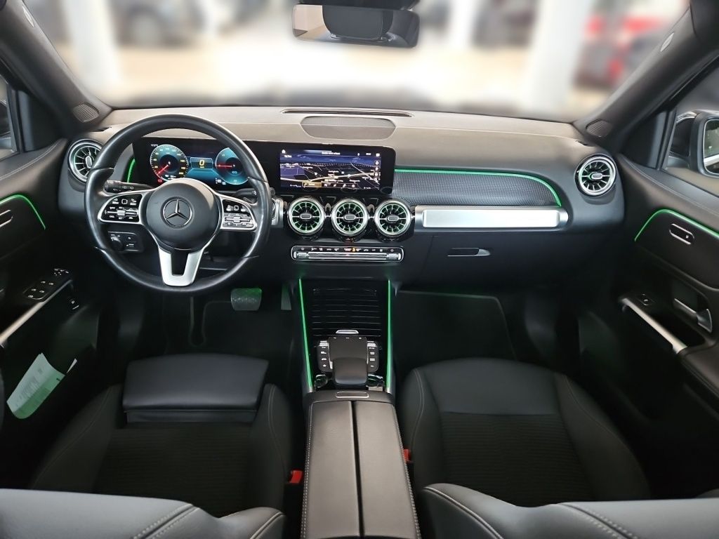 Fahrzeugabbildung Mercedes-Benz EQB 250 Progressive Distronic+ Pano LED KeyLess