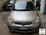 Toyota TOYOTA - Yaris - 16V 5 porte Sol - gebrauchte Toyota Yaris aus dem Jahr 2003