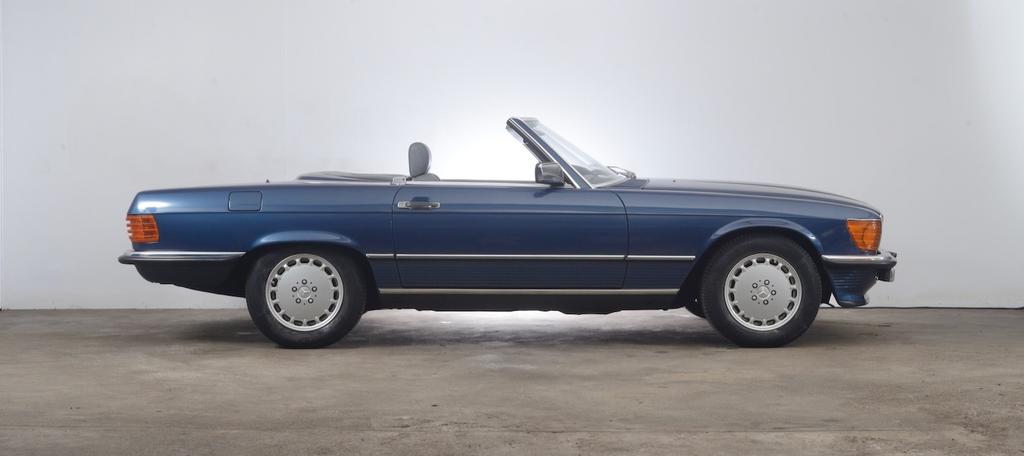 Mercedes-Benz SL 300