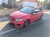 Volkswagen Golf 2.0 TSI OPF DSG 4MOTION R R - Cars in Wiesbaden