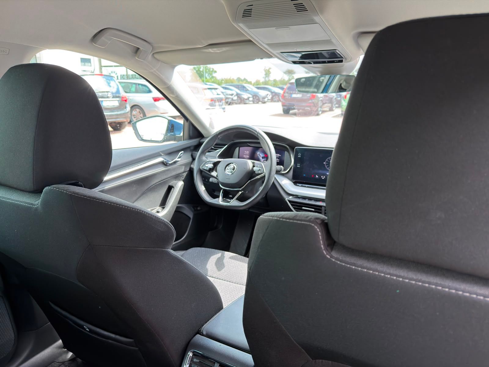 Fahrzeugabbildung SKODA Octavia Lim. Style