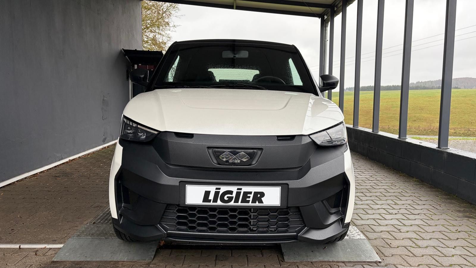 Ligier JS 50 Elite E5+ Servo | Connect-Paket | MJ2026