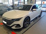 Volkswagen Arteon 2.0 TDI DSG R-LINE SB*4x4*ST.HZG*AHK*TRAV - Volkswagen Arteon in Magdeburg