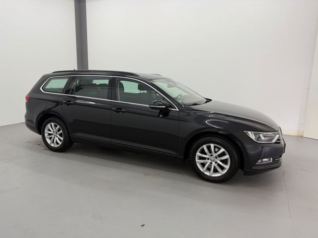 Volkswagen Passat Variant Comfortline*DSG*AHK*ACC*RFK*NAVI*