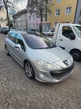 Peugeot 308 SW Platinum - gebrauchte Peugeot 308 aus dem Jahr 2011