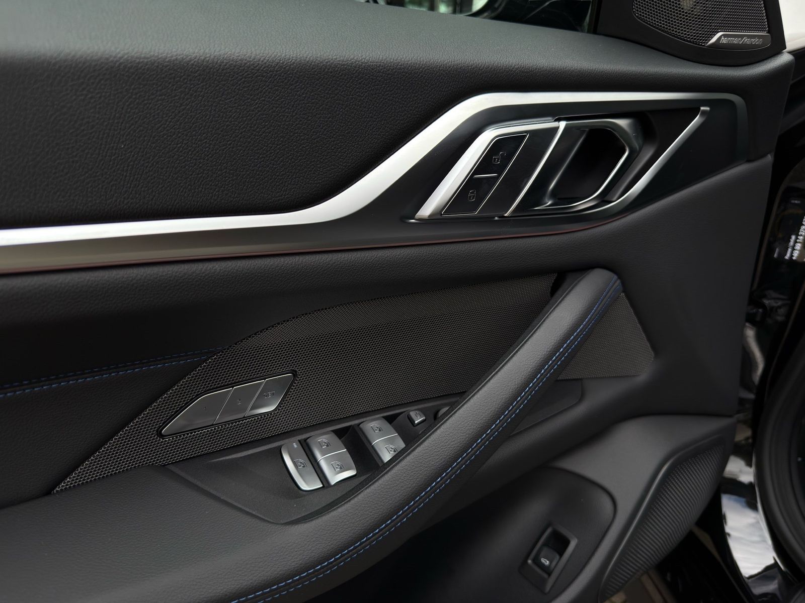 BMW i4 - Bild 14