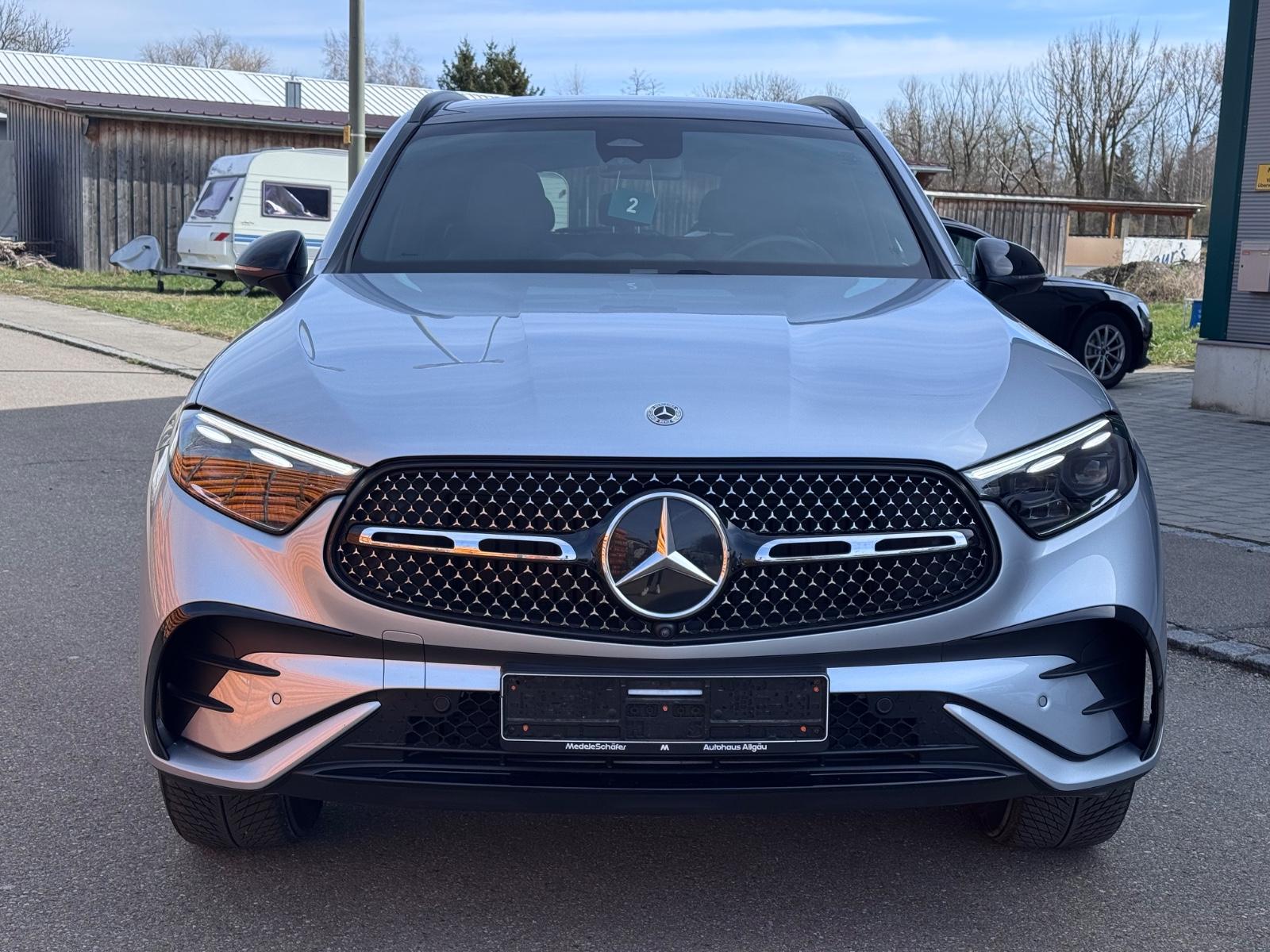 Mercedes-Benz GLC 300 de 4Matic*AMG-LINE*PANORAMA*BURMESTER*