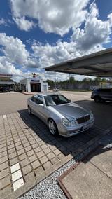 Mercedes-Benz E 500 AVANTGARDE Avantgarde - gebrauchte Mercedes-Benz E 500 aus dem Jahr 2002