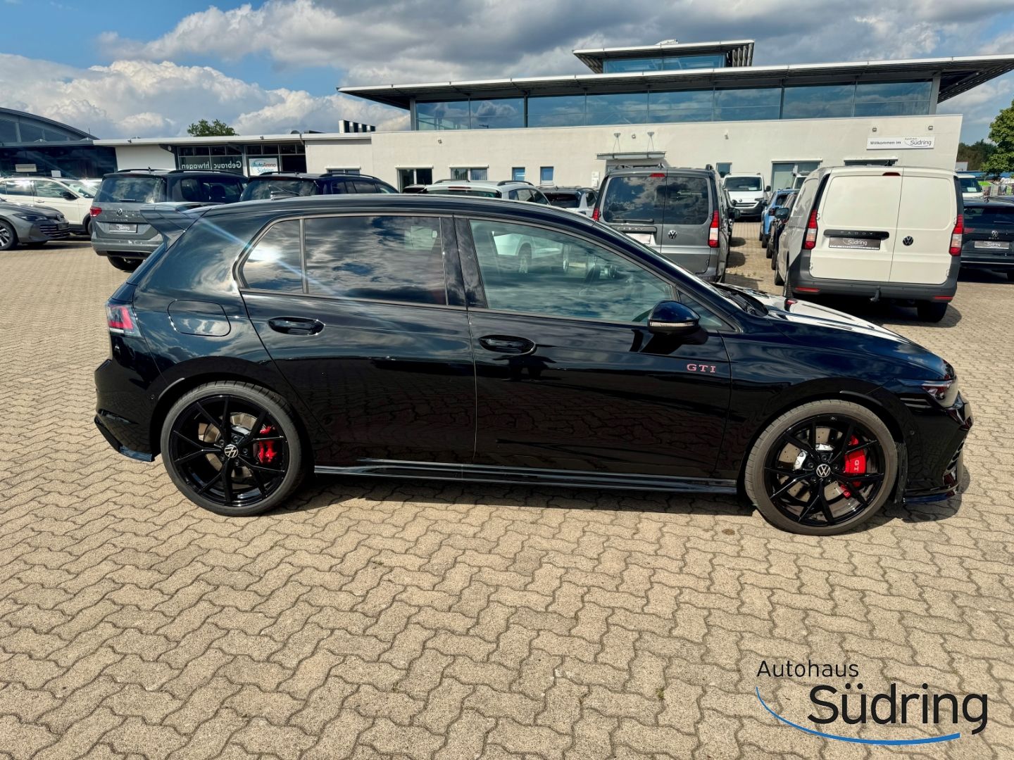 Volkswagen Golf VIII 2,0 TSI GTI Clubsport DSG Akrapovic foto 3