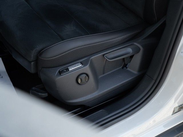 T-Roc Style TSI DSG AHK Navi Kamera ergoSitz