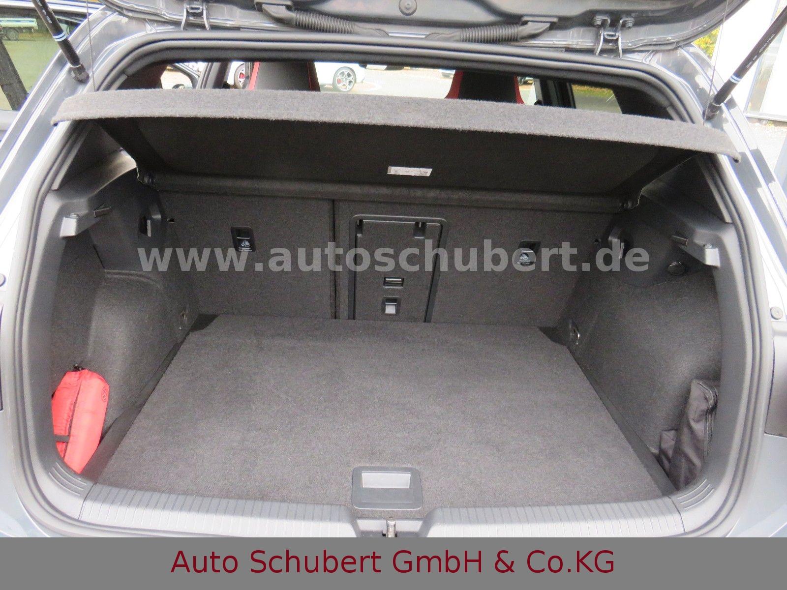 Volkswagen Golf VIII GTI 2.0 TSI DSG OPF, миниатюра 7