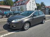 Fiat Bravo 1.9 Multijet Tüv Klimatr Tempom PDC 2xFuZv - Fiat Bravo mit Diesel-Antrieb: Limousine